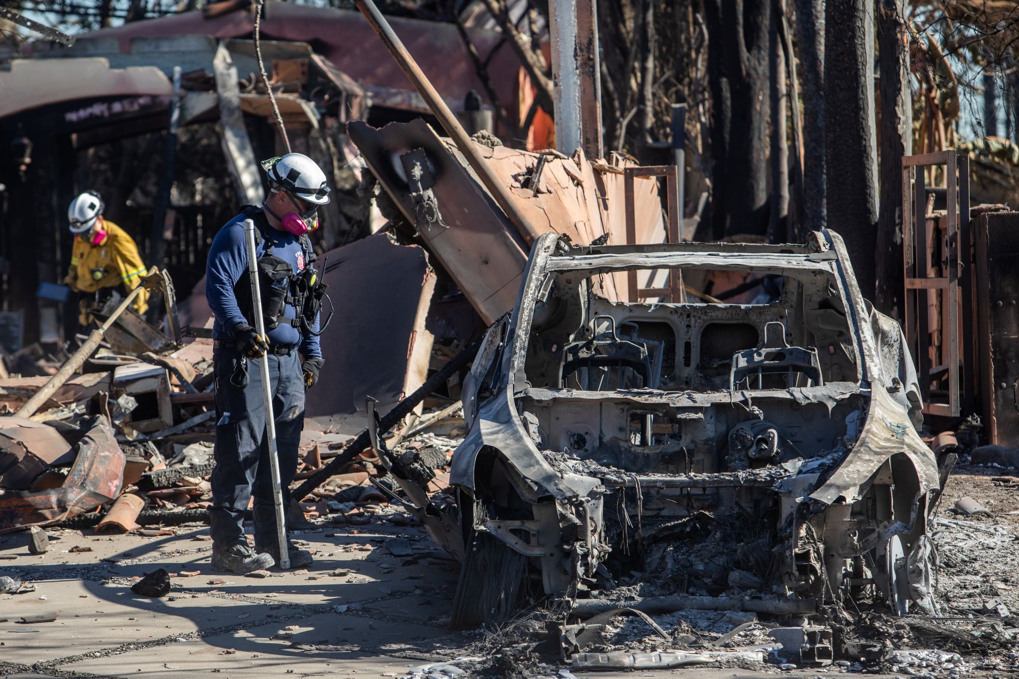 coche quemado incendio forestal en Palisades