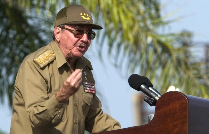 Acusación contra Raúl Castro: ¡Hermanos al rescate!