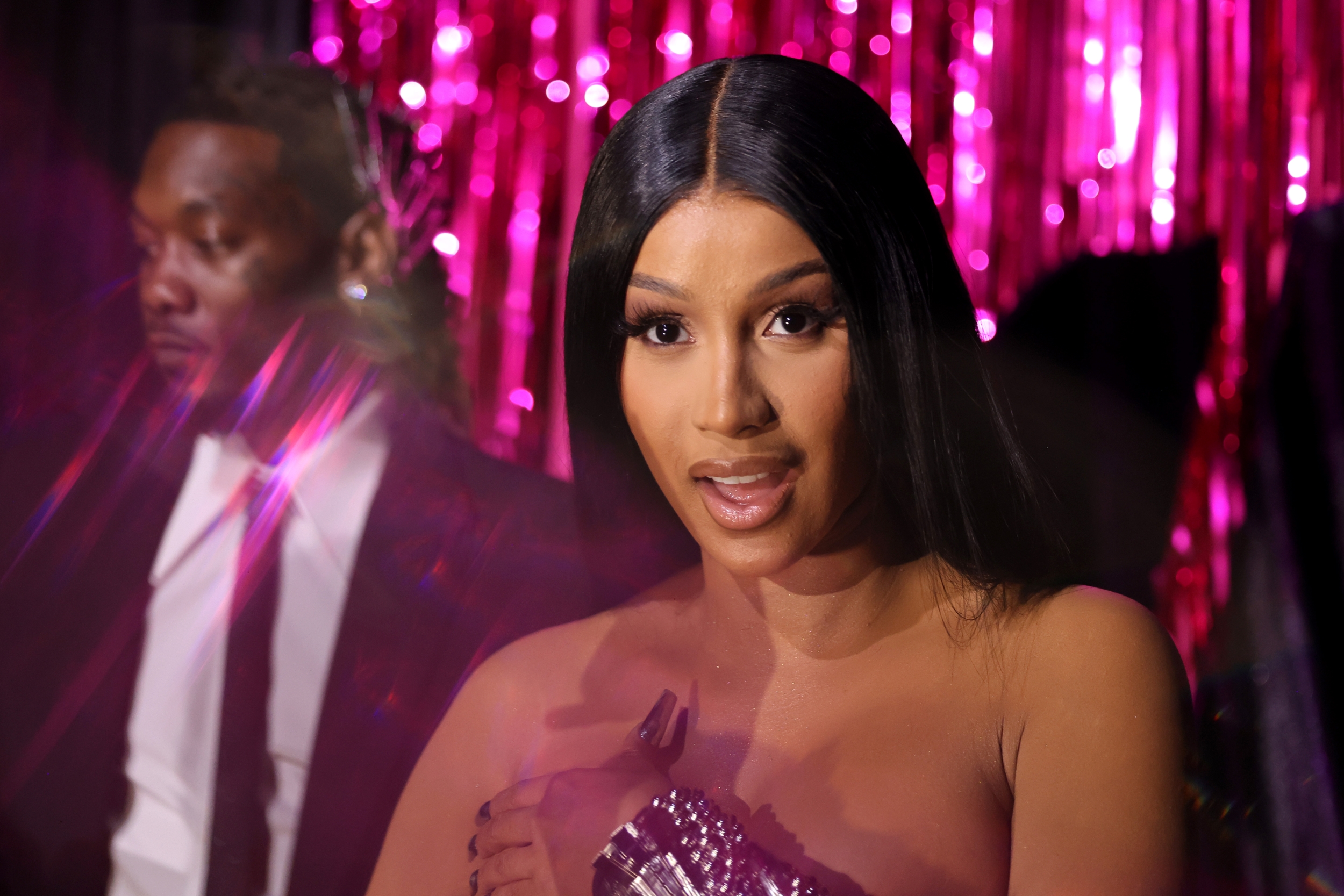 Cardi B Y Offset Le Dan La Bienvenida A Su Tercer Bebé: "Es La Cosa Más ...