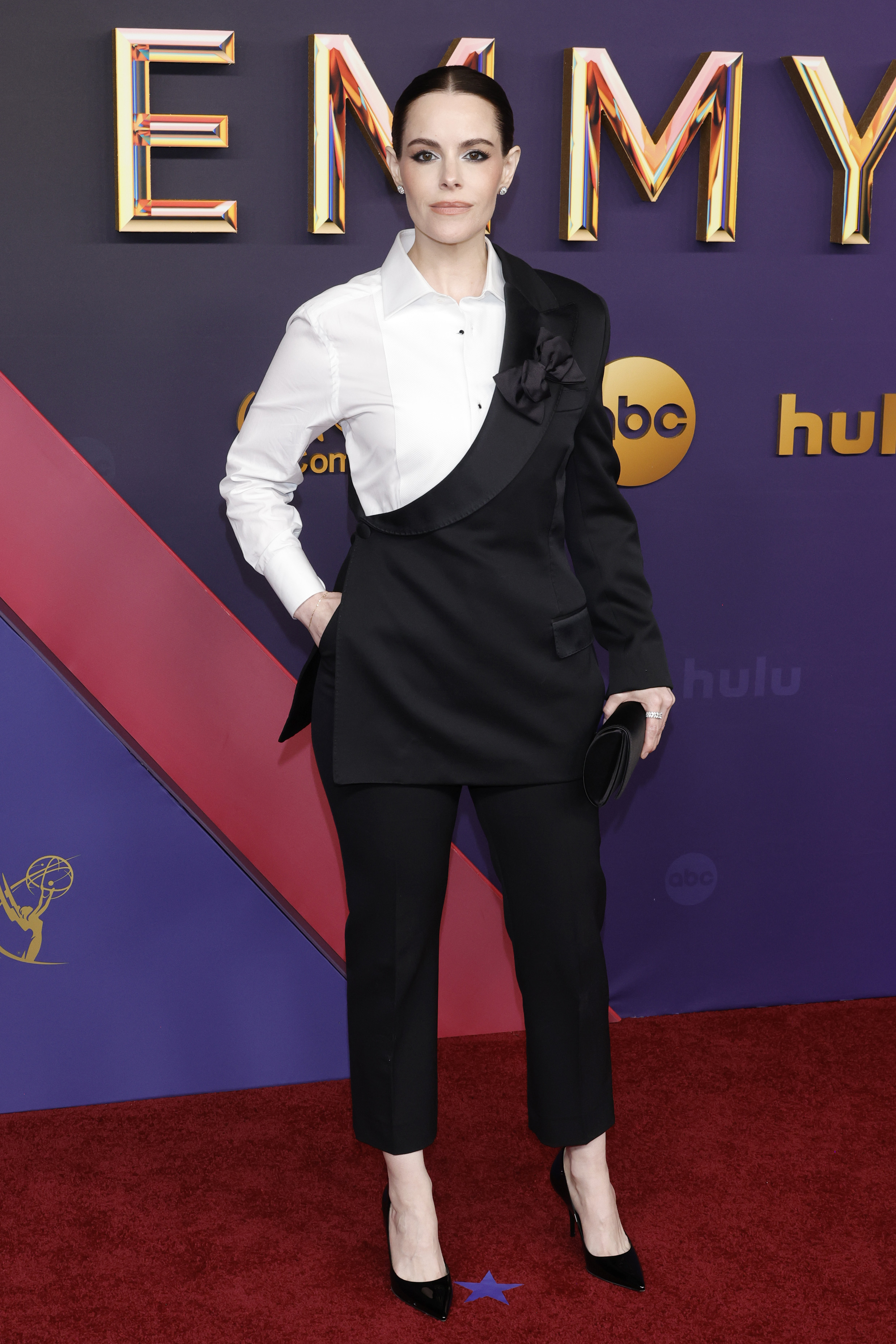  Emily Hampshire Emmys