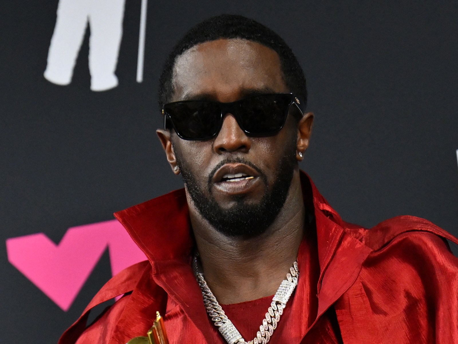 Diddy habría ofrecido $6 millones para evitar que trabajador sexual dé detalles de su relación