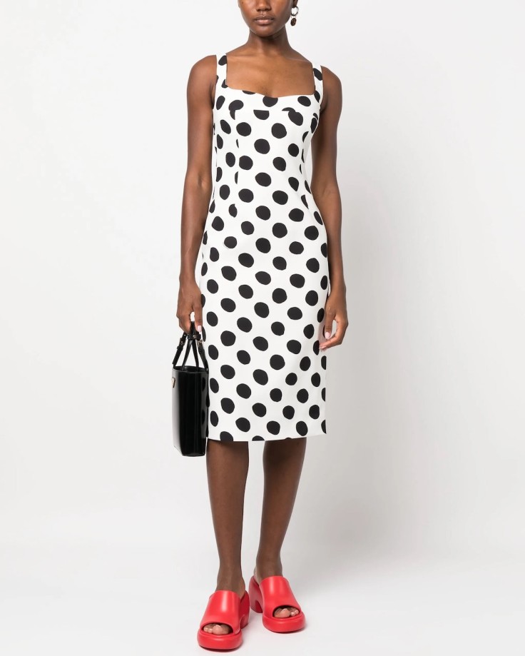 Vestido midi sin mangas con estampado de lunares de Marni