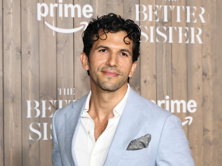 Gabriel Sloyer y el elenco de The Better Sister Prime