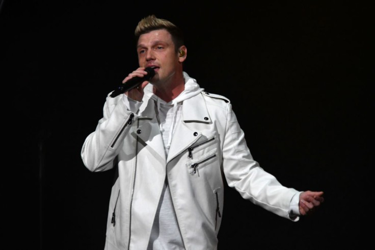 La estrella de los Backstreet Boys, Nick Carter, enfrenta rumores de salud después de su nueva...