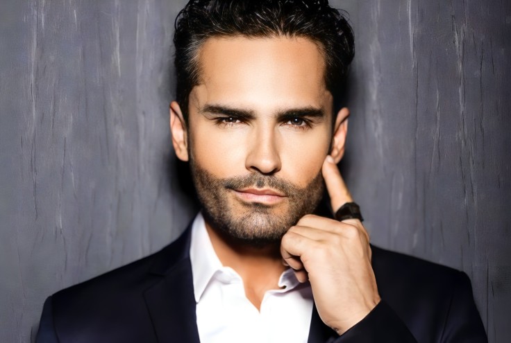 Entrevista con Fabian Rios Miss Universe Latina Sin Senos