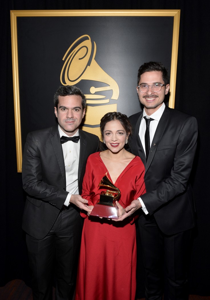 Natalia Lafourcade espera hijo con su esposo Juan Pablo López-Fonseca
