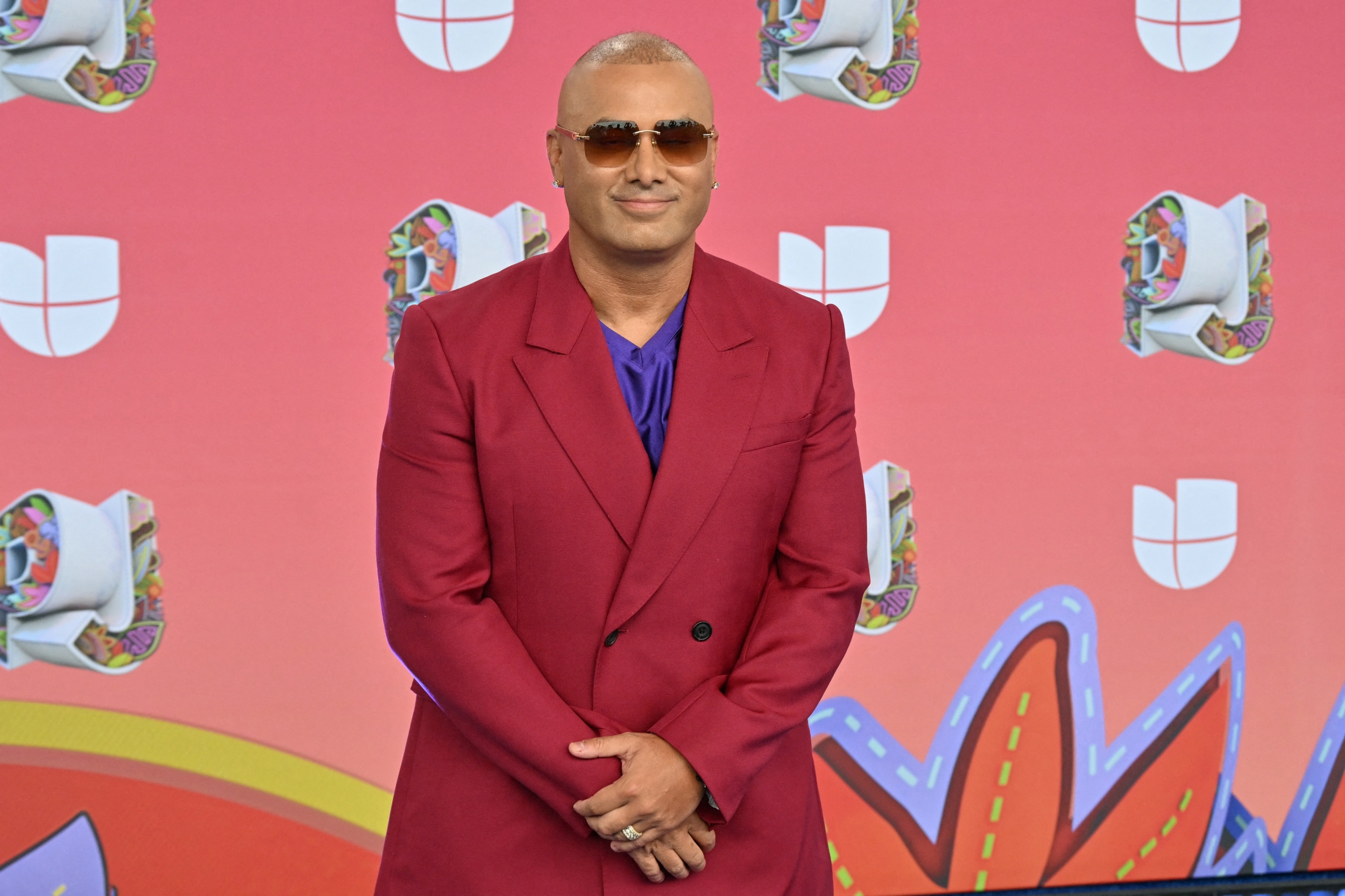 Alfombra Premios Juventud 2025 Wisin