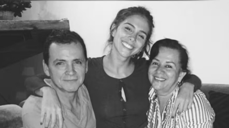 Papá de Greeicy arresto domiciliario qué pasó qué hizo
