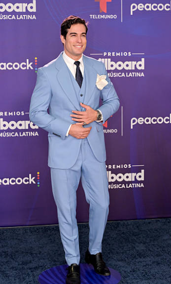 Alfombra Azul Latin Billboards 2025 Alfombra Azul Latin Billboards 2025