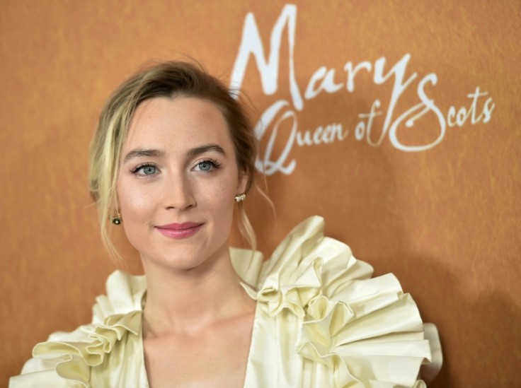 Saoirse Ronan interpretó a María, reina de Escocia, en una película de Hollywood de 2018, la última representación de la vida de la reina.