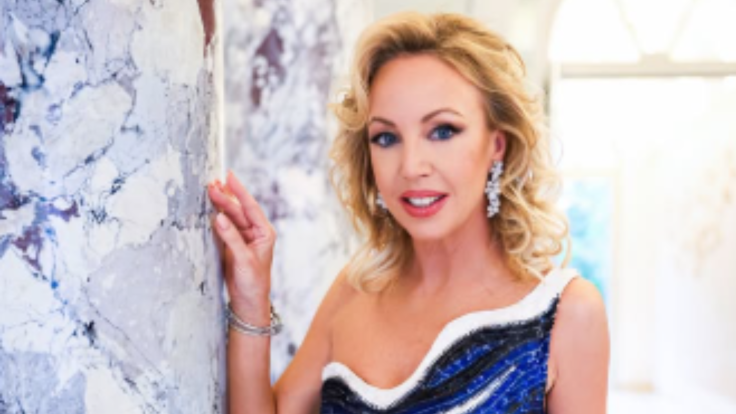 La tercera jueza de Miss Universo renuncia a última hora.