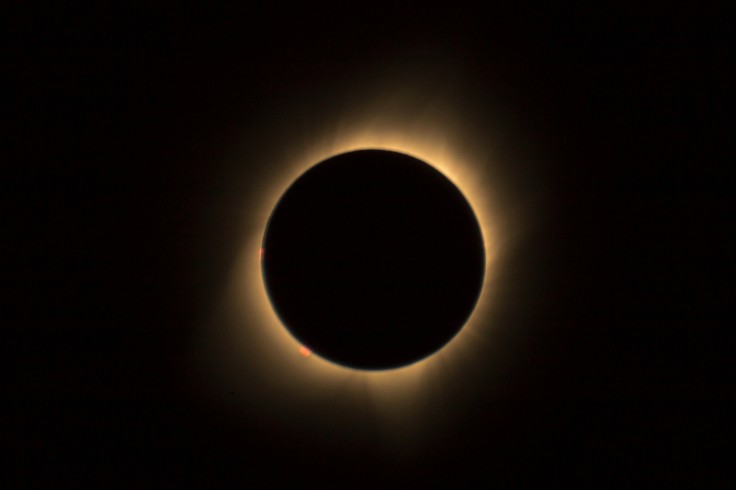Eclipse solar