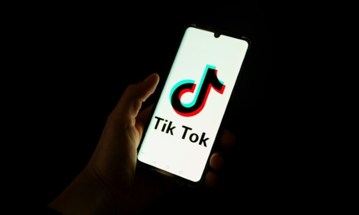 Tiktok en el teléfono