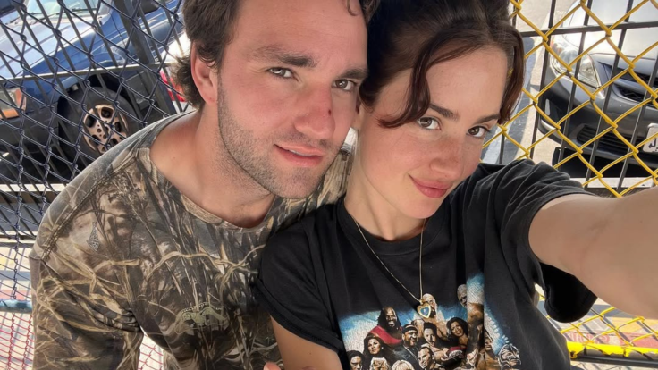 Grace Van Patten y Jackson White